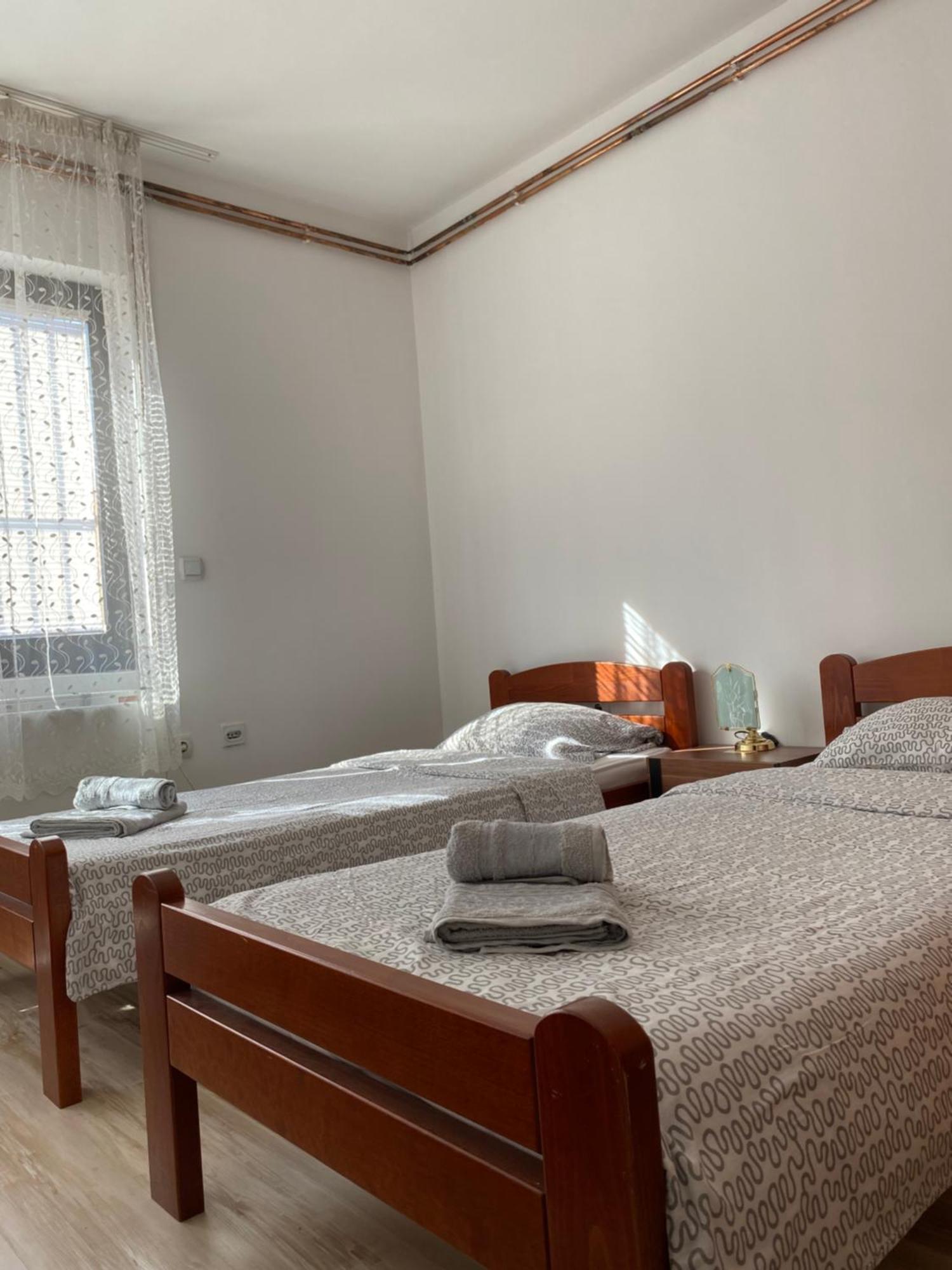 Apartmani Dora Leskovac ليسكوفاك المظهر الخارجي الصورة