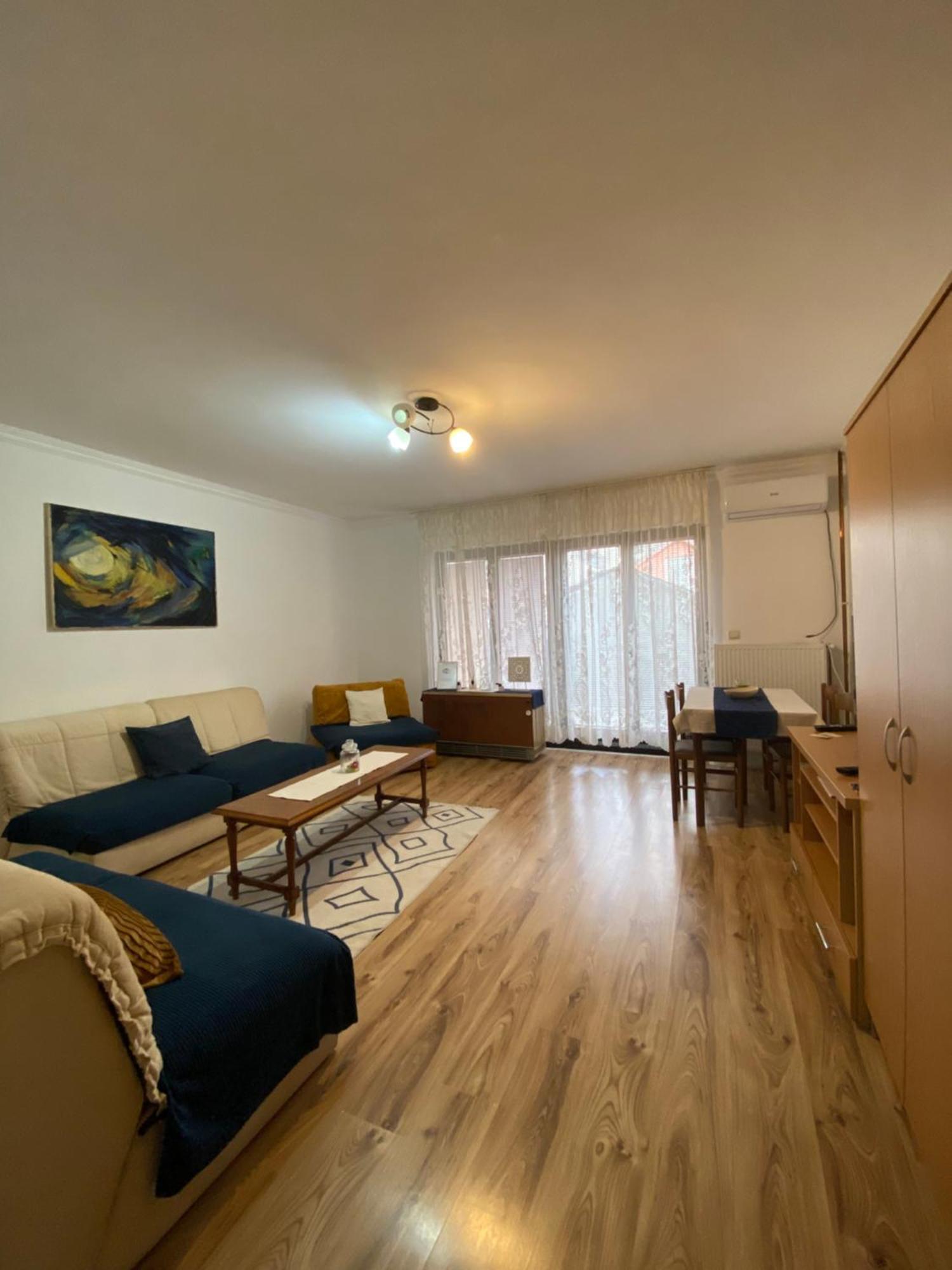 Apartmani Dora Leskovac ليسكوفاك المظهر الخارجي الصورة