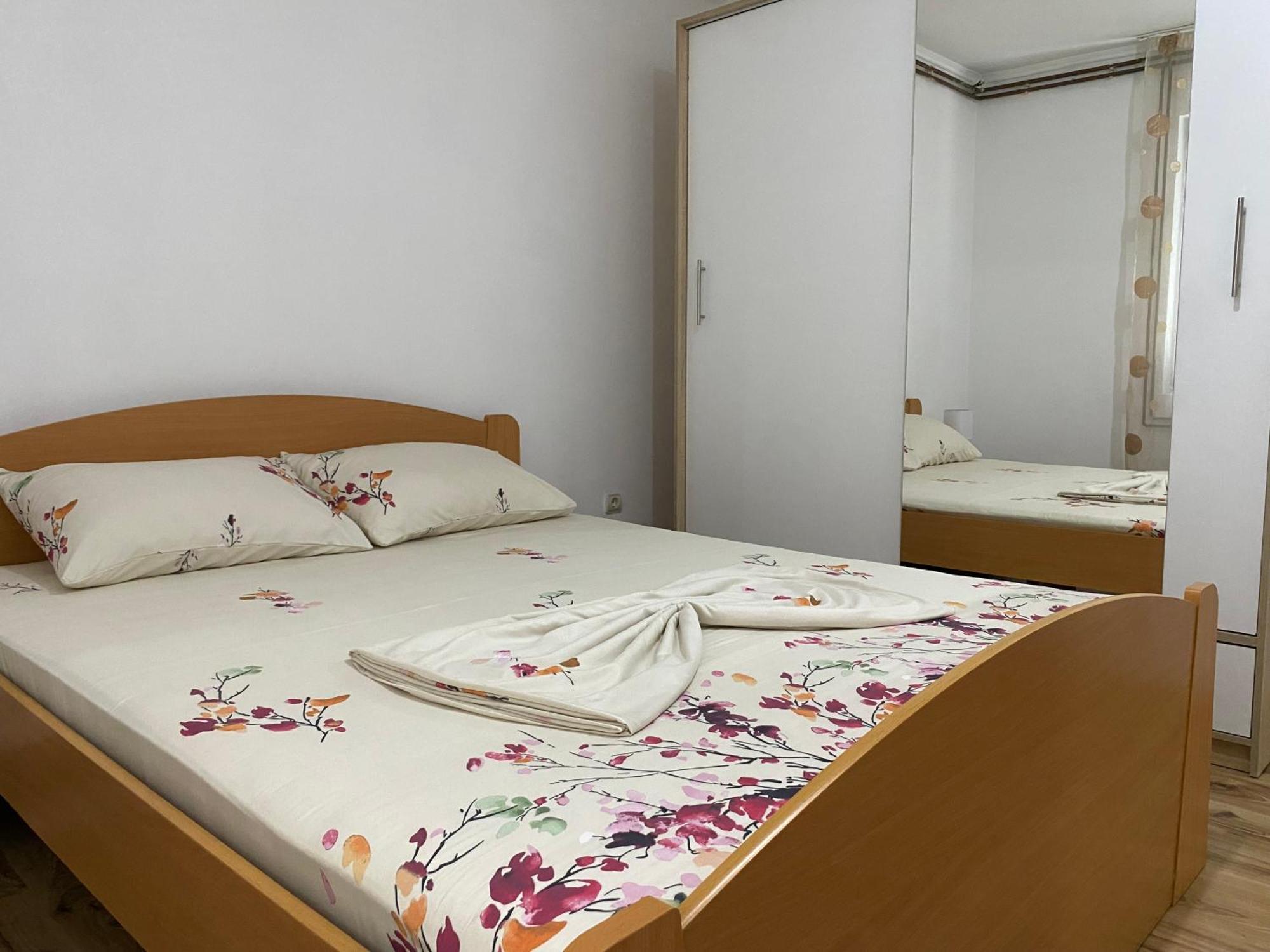 Apartmani Dora Leskovac ليسكوفاك المظهر الخارجي الصورة
